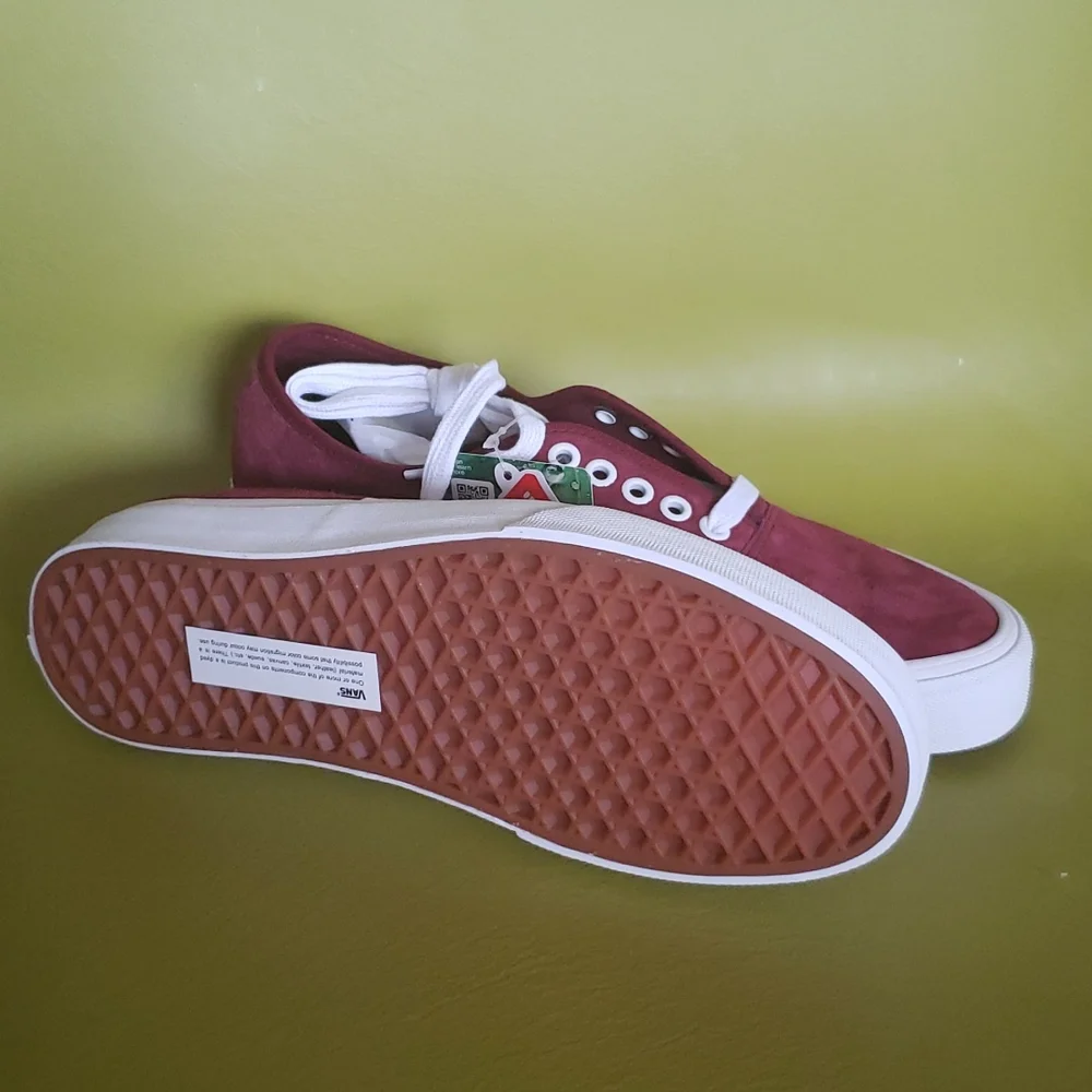 VANS ATHLETIC PIG SUEDE TAWNY PORT SNEAKERS